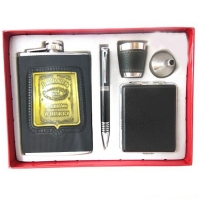 Комплект от метална манерка за алкохол и аксесоари Jack Daniel’s FS-5103 FS-5103