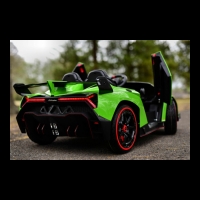Акумулаторен кола Lamborghini Veneno , с отварящи се врати ,меки гуми 4x4 FS-18166 FS-18166